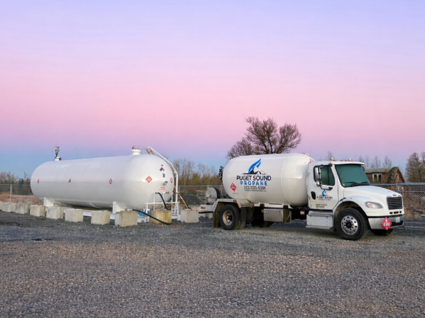 Puget Sound Propane bobtail delivery truck